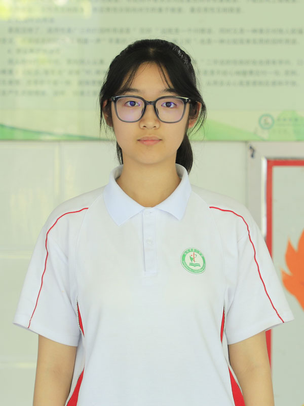 胡悦苒杰1.jpg